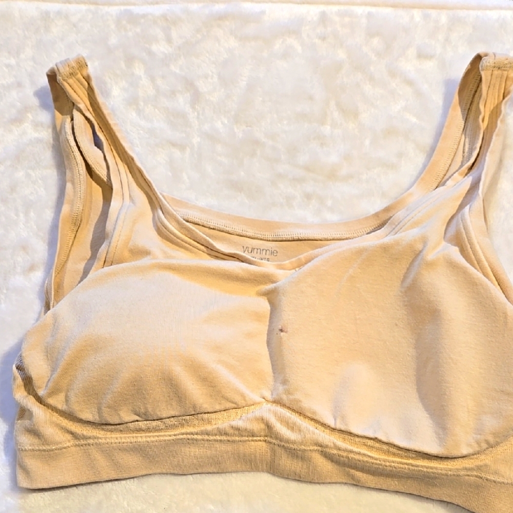 Woman's YUMMIE BRA